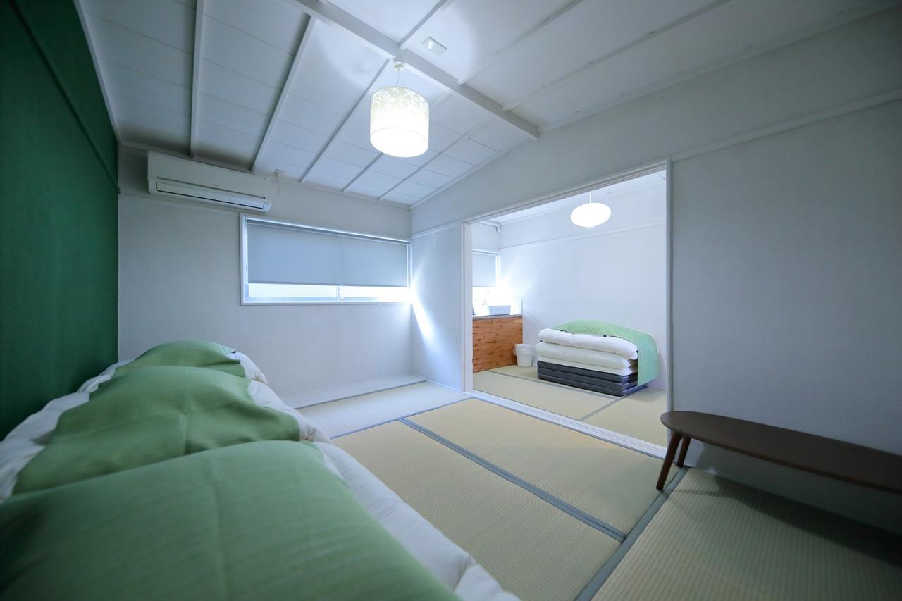 Raku Hostel Ōsaka Eksteriør bilde