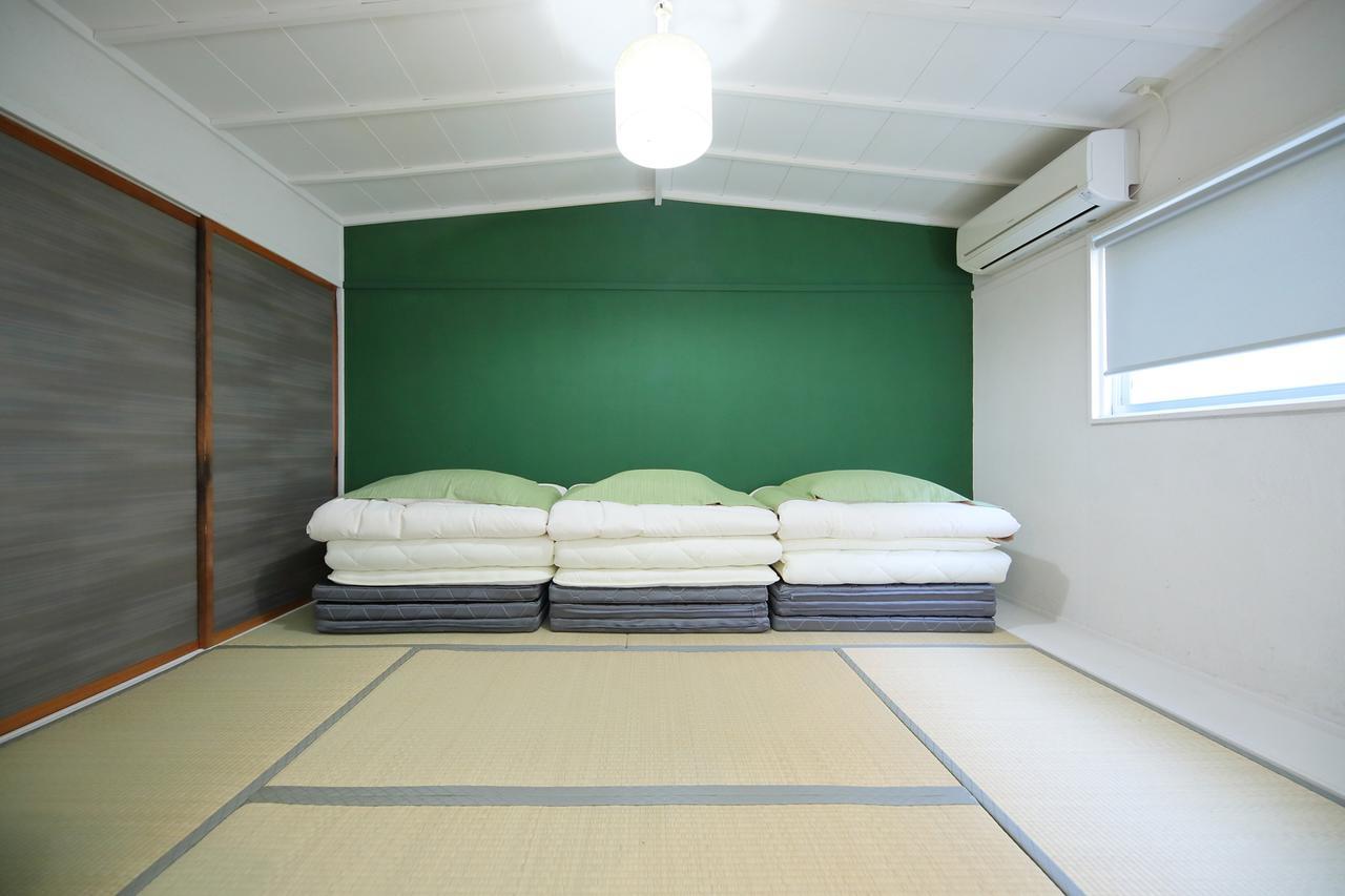 Raku Hostel Ōsaka Eksteriør bilde