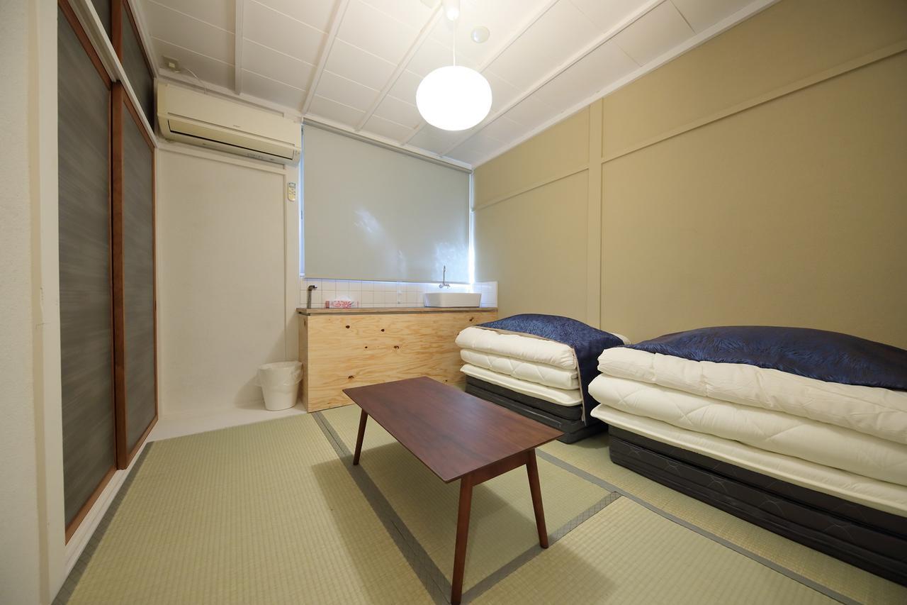 Raku Hostel Ōsaka Eksteriør bilde