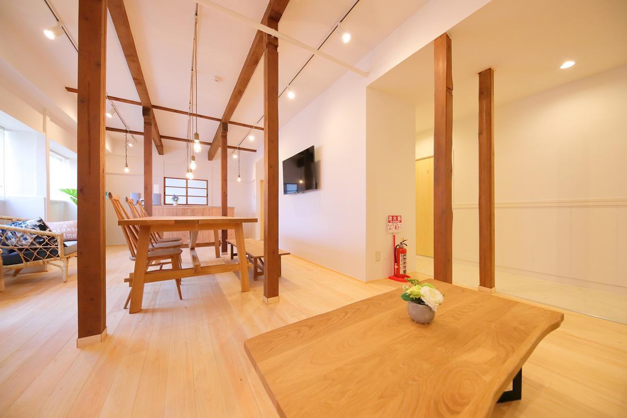 Raku Hostel Ōsaka Eksteriør bilde